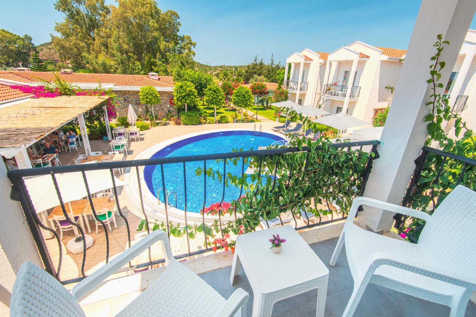 דטקה Kalina Hotel מראה חיצוני תמונה