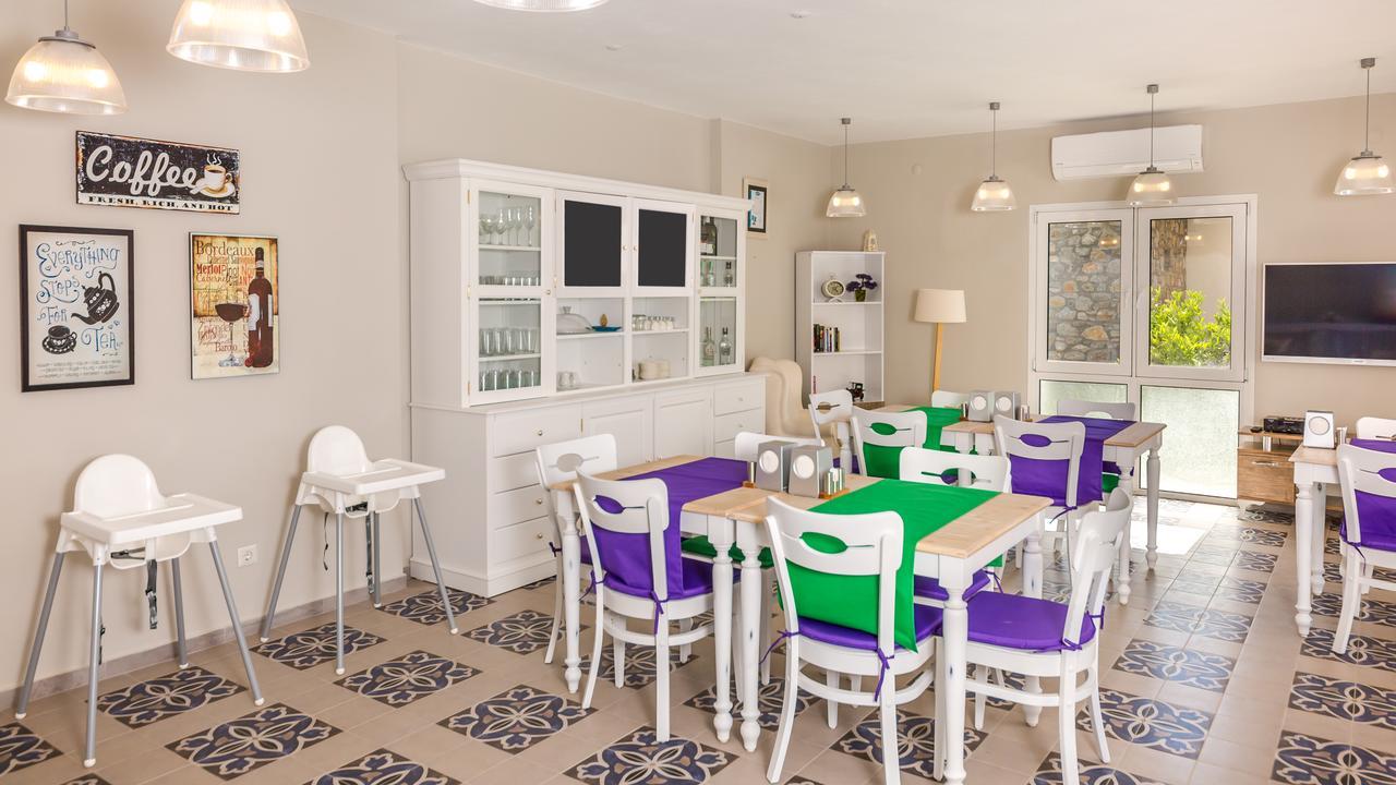 דטקה Kalina Hotel מראה חיצוני תמונה